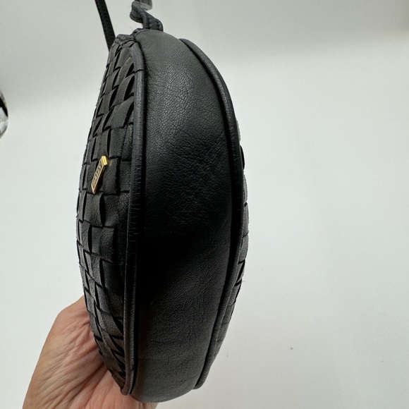 Bally-Authentic-Black Leather rounded Crossbody - Picture 3 of 14